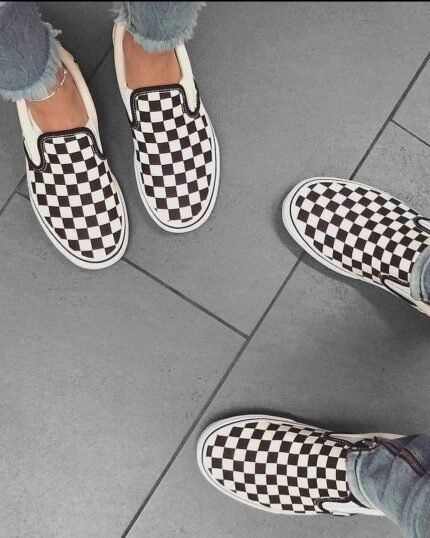 Slip on checkers