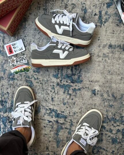 Tenis Chunky Vans Upland Gris Gum