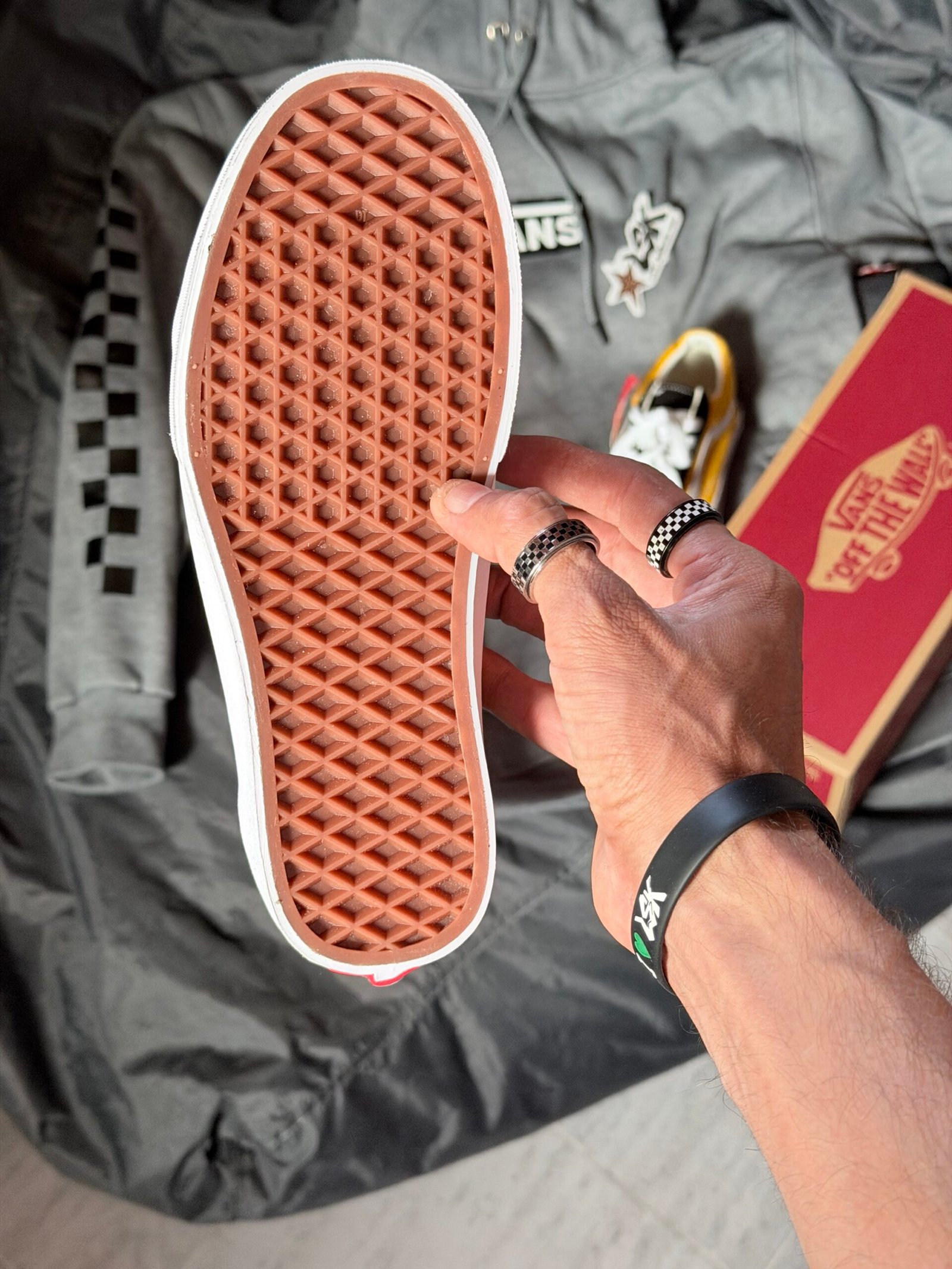 Tenis Vans Old Skool Amarillos/Negros Unisex