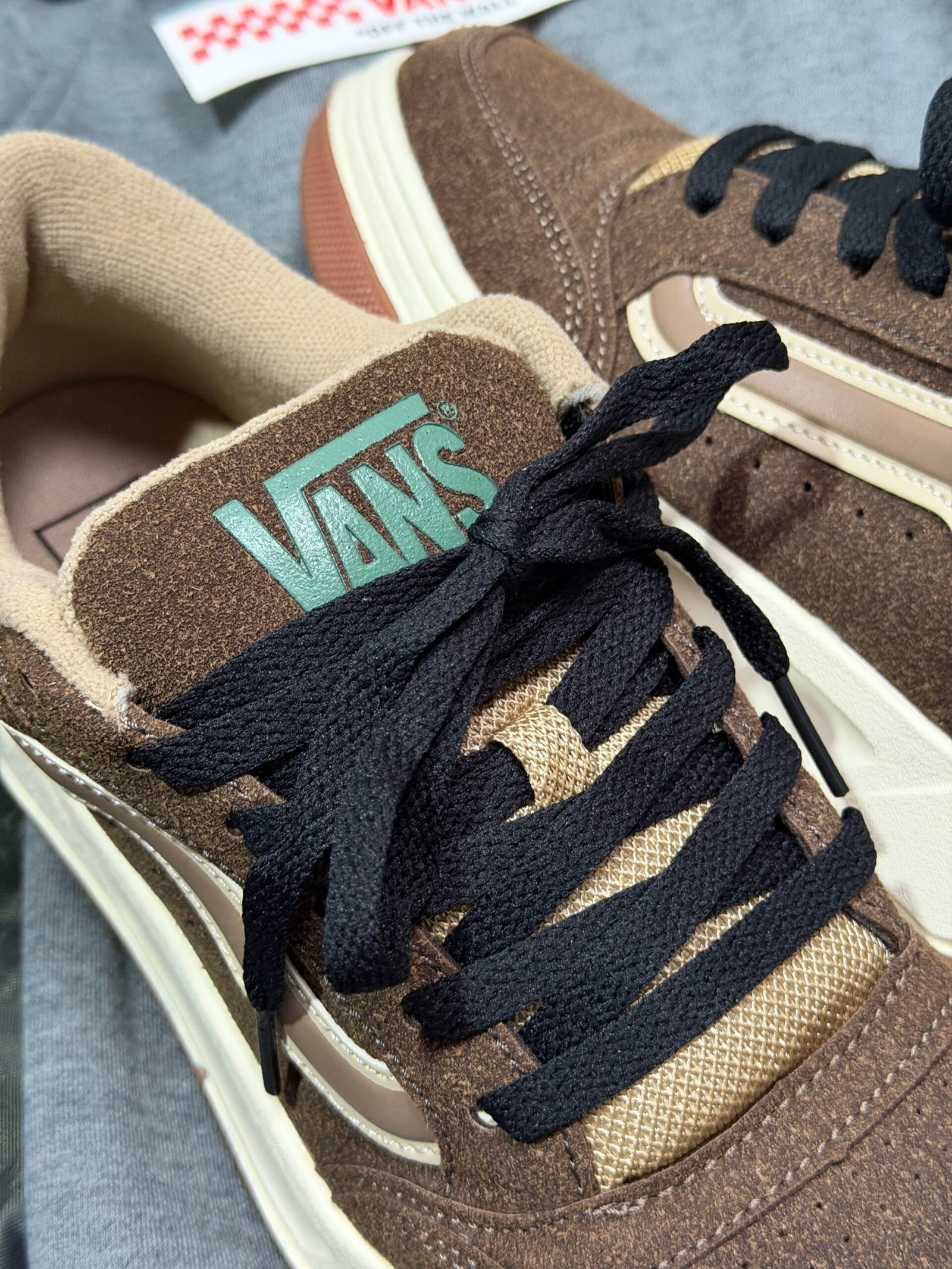 Tenis Chunky Vans Hylane Marrón / Verde Unisex