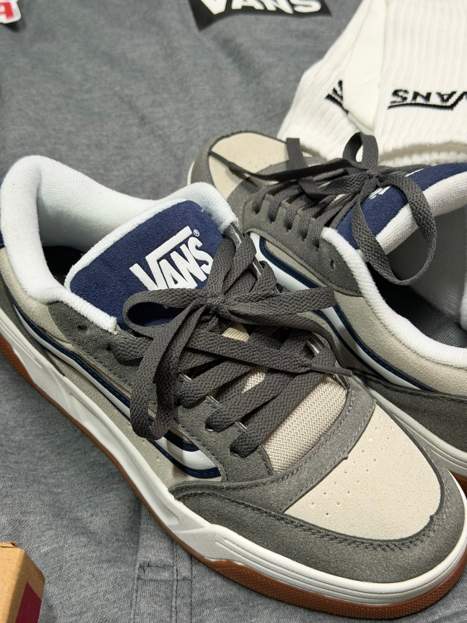 Tenis Chunky Vans Hylane Gris Unisex (Azul)