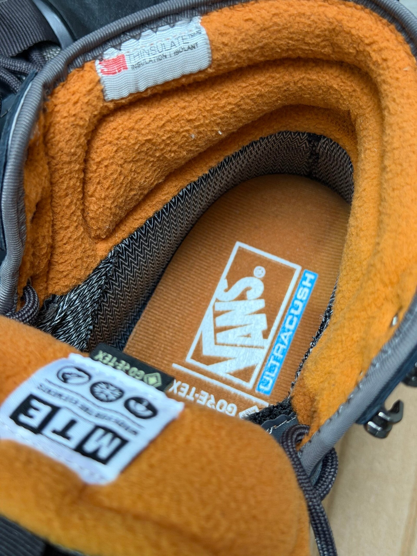 Bota Vans Sk8 Hi Gore-Tex Mte-3 Negro Gris Hombre