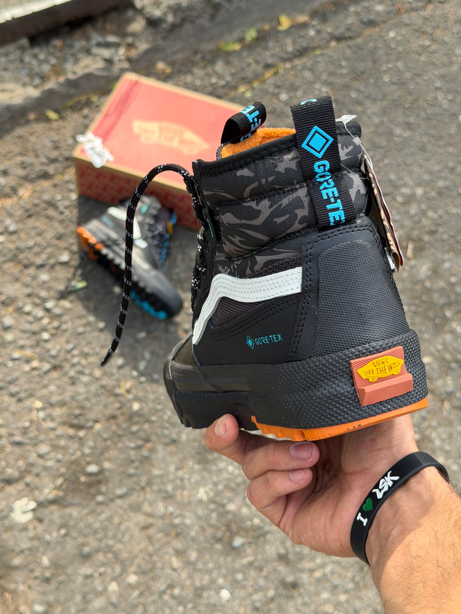 Bota Vans Sk8 Hi Gore-Tex Mte-3 Negro azul Hombre