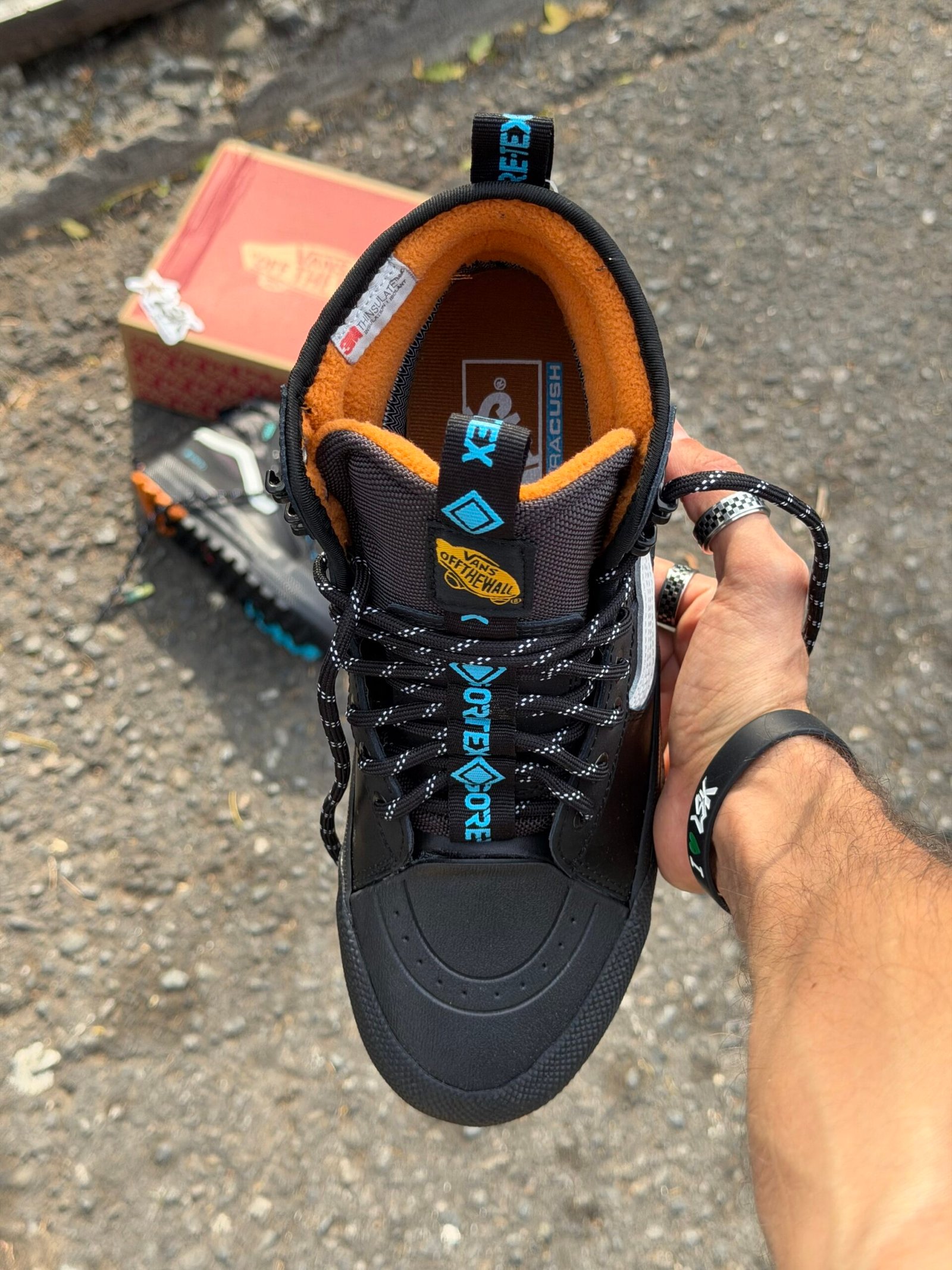 Bota Vans Sk8 Hi Gore-Tex Mte-3 Negro azul Hombre