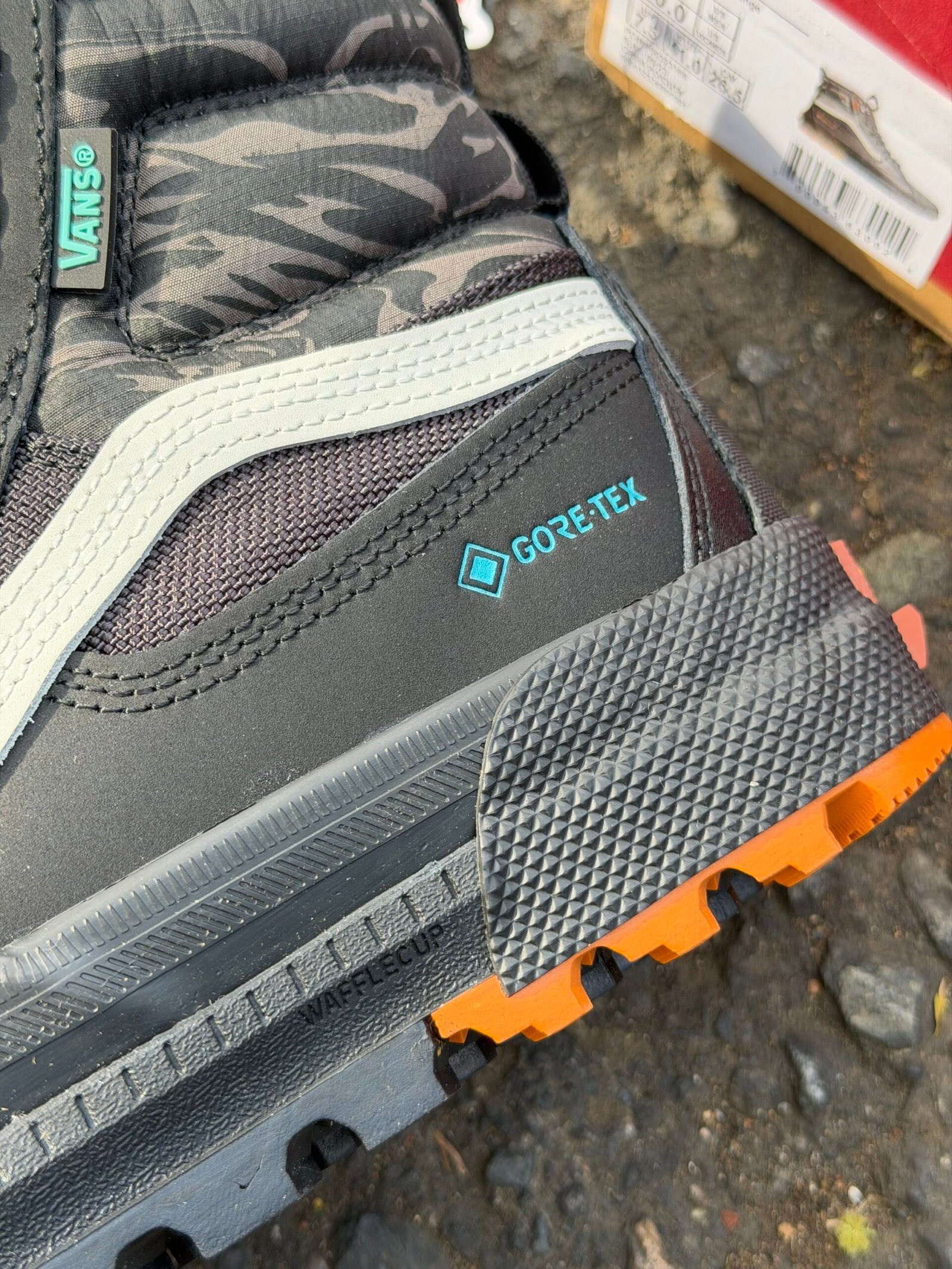 Bota Vans Sk8 Hi Gore-Tex Mte-3 Negro azul Hombre