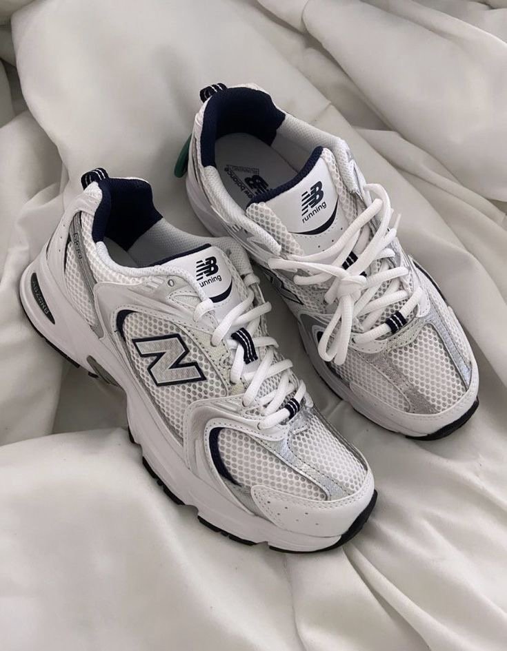 Tenis Retro New Balance 530 Unisex blancos Gris Azul